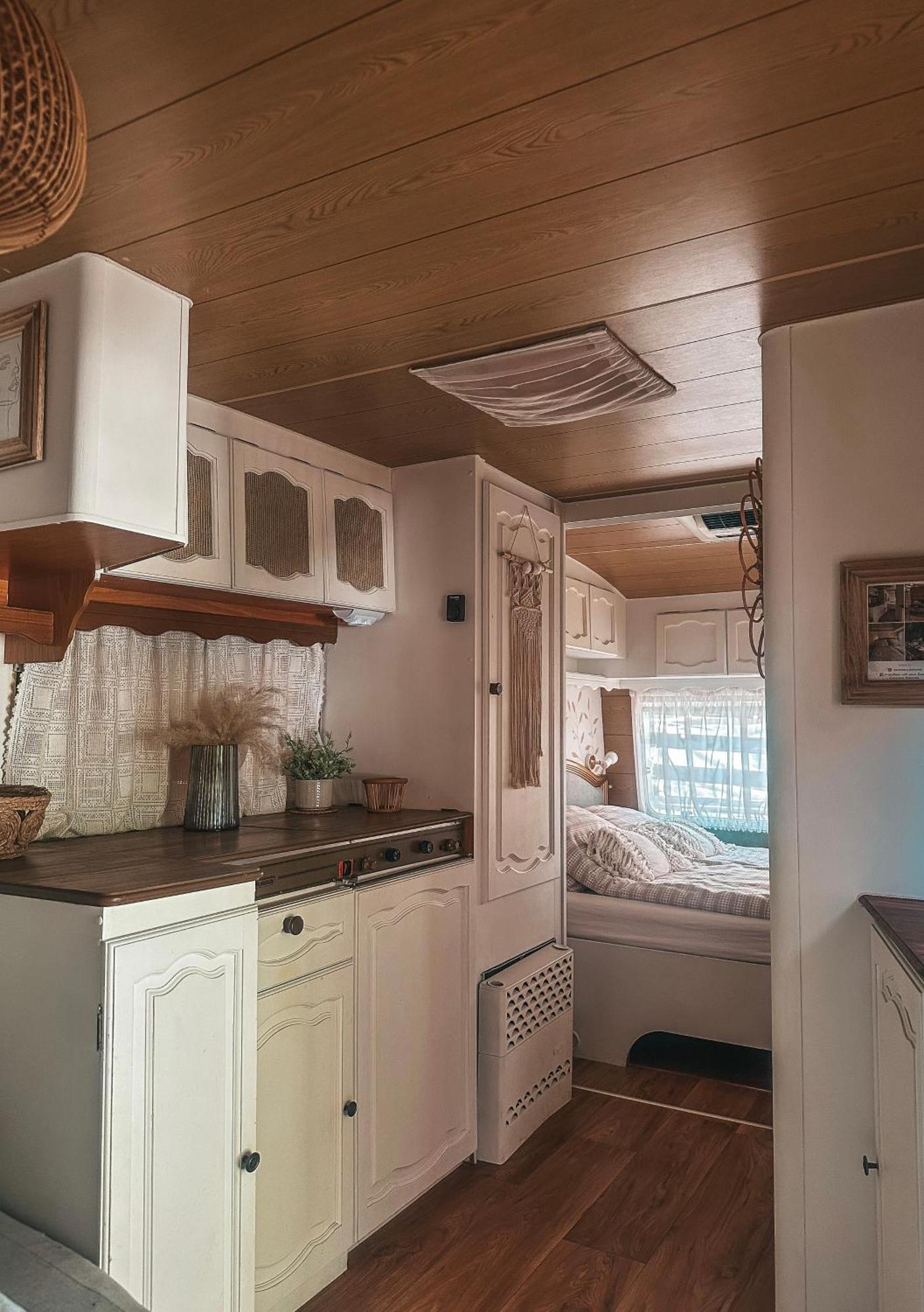 Каравана Бохемия TTchernomorets Extérieur photo
